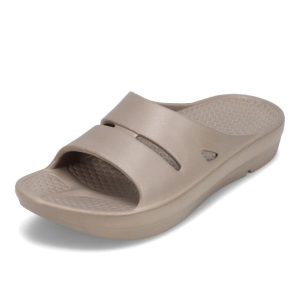 リカバリー風サンダル